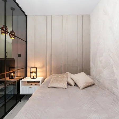 W Centrum, Wszystko Nowe, 550 M Do Piotrkowskiej *