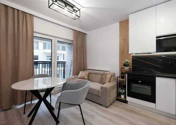 W Centrum, Wszystko Nowe, 550 M Do Piotrkowskiej * Łódź