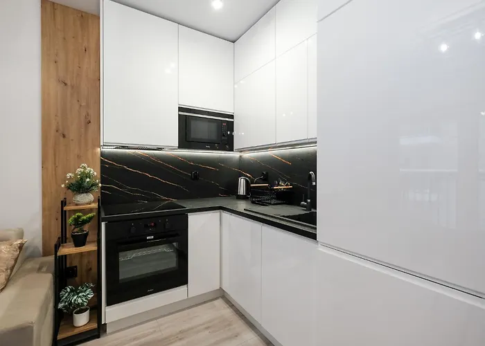 Apartament W Centrum, Wszystko Nowe, 550 M Do Piotrkowskiej